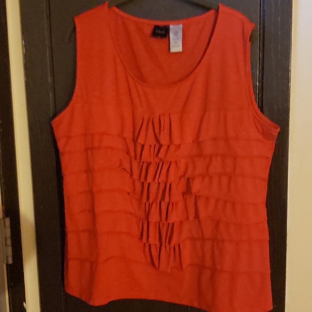 Red tank top-